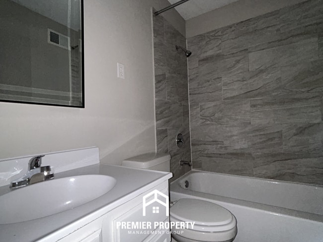 Building Photo - Charming 3BR Southaven Home in Quiet Cul-de-Sac | Hardwood Floors & Fenced Yard