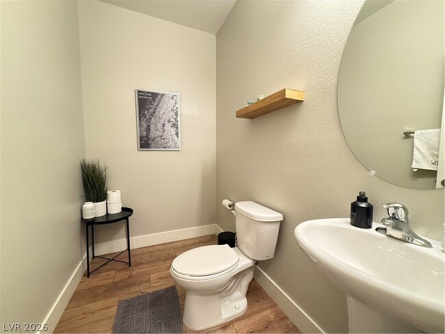 Building Photo - 7417 Amesbury St