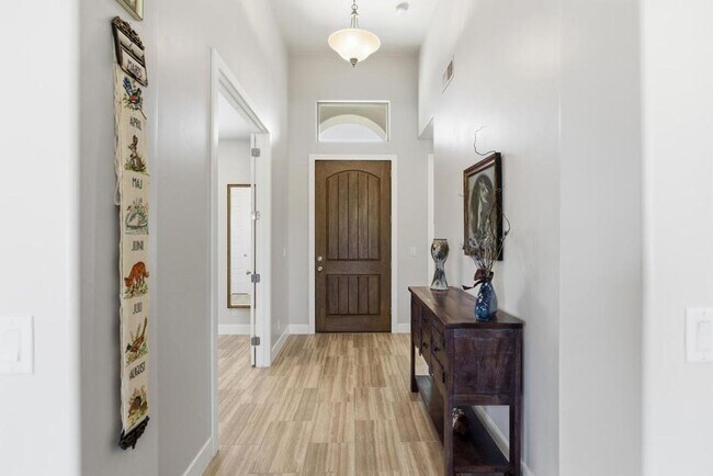 Building Photo - Brio Beauty! 3 Bedroom Home with View and RV Parking!