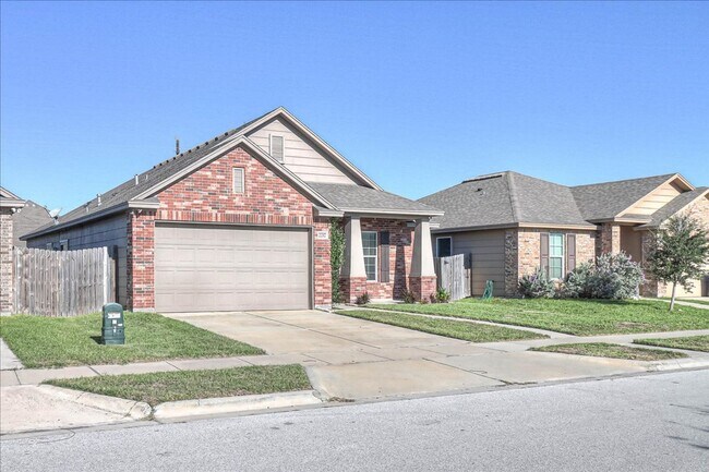 Building Photo - 2217 Ibis St