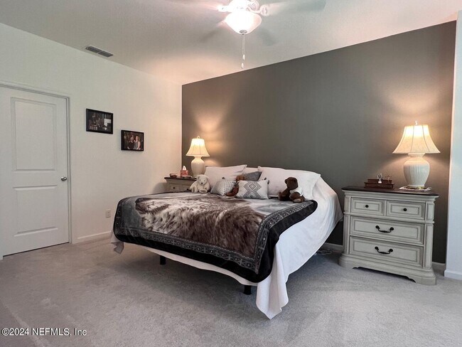 Building Photo - 1045 Brown Bear Run