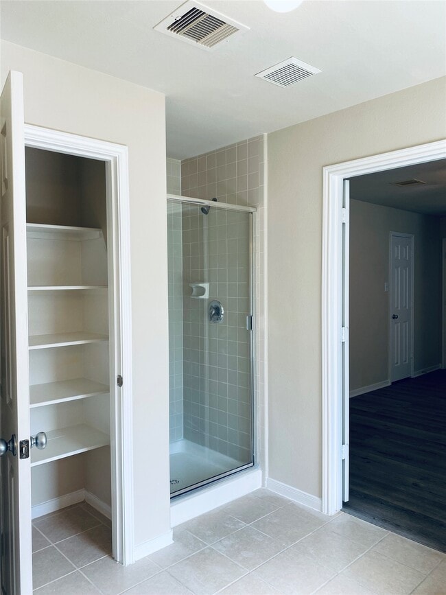 Building Photo - 24710 Cobble Canyon Ln