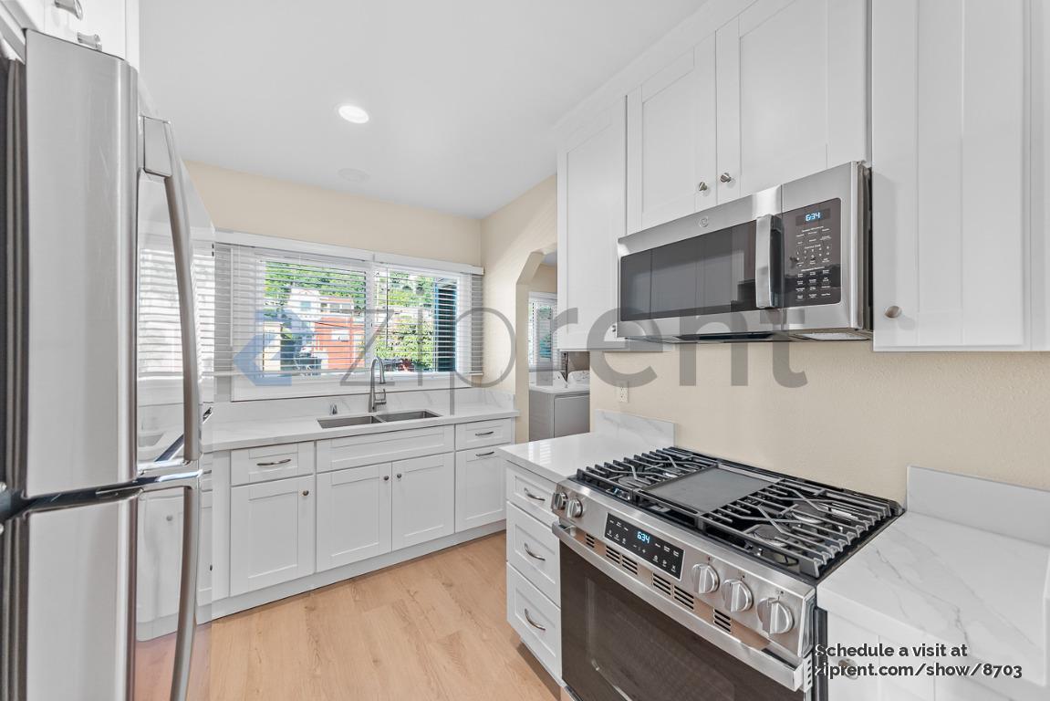 Building Photo - 1314 Miller Ave