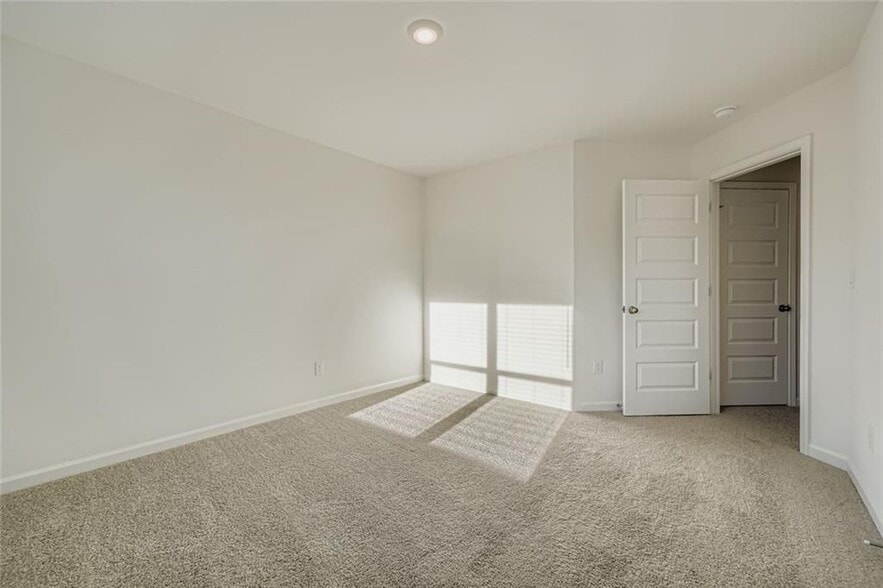 Building Photo - 6221 Honeybell Aly