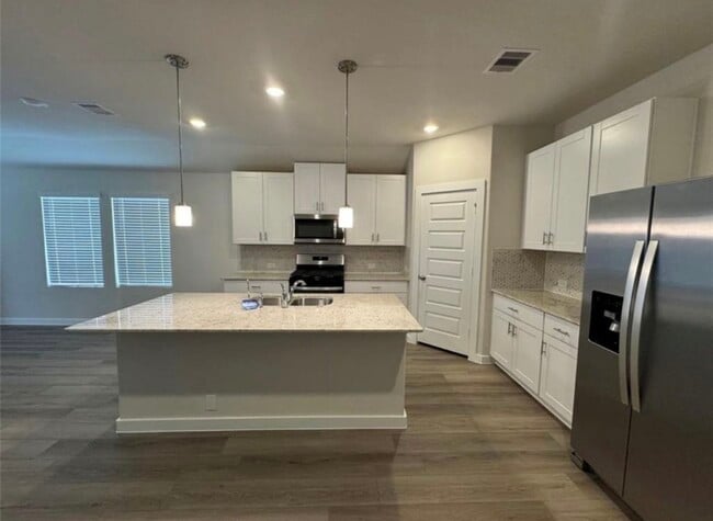 Building Photo - 6322 Buffalo Bnd Ln