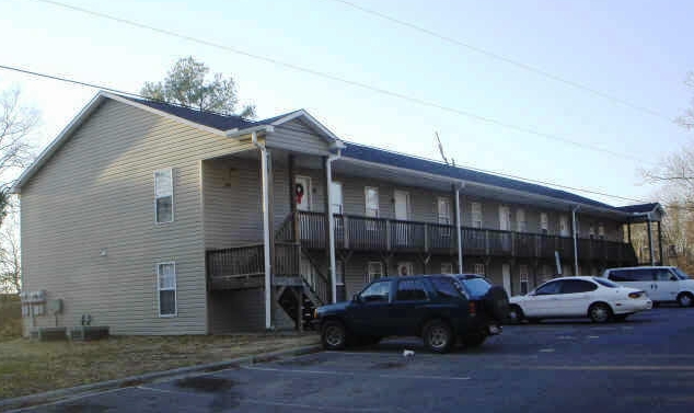 Primary Photo - 56 Tribune Ave
