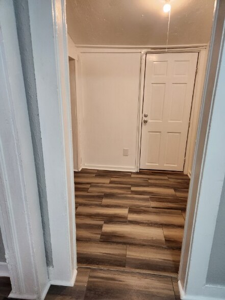 Building Photo - 3518 Jeffries St