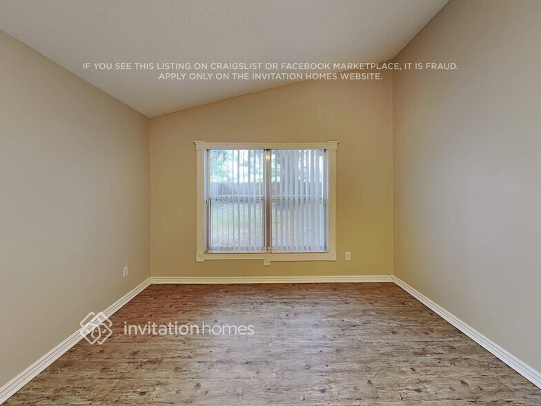 Building Photo - 2729 Talladega Dr