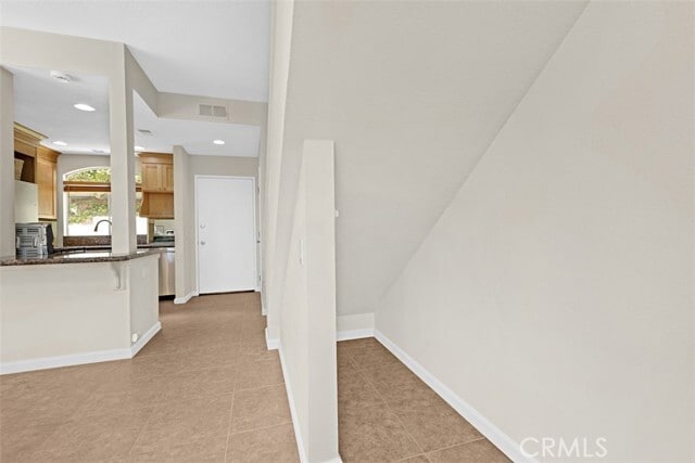 Building Photo - 30902 Club House Dr