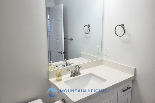 Building Photo - 3861 Spring Brook Ln