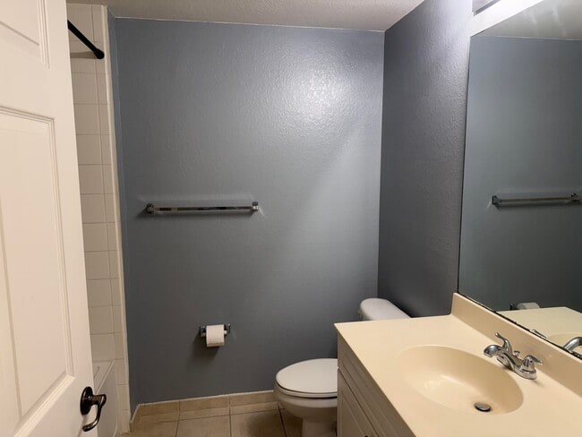 Building Photo - 2730 Anzio Ct