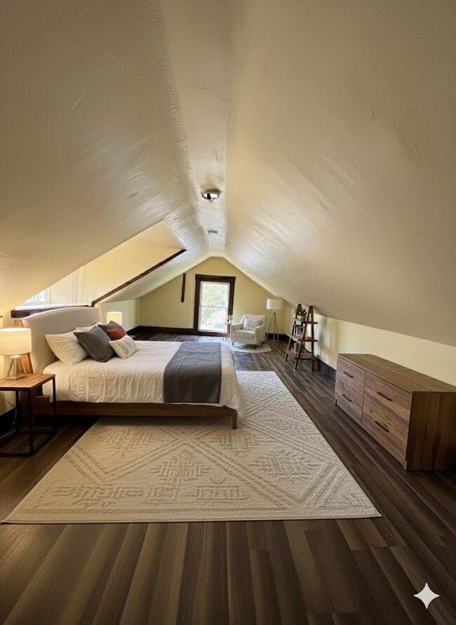 Building Photo - 26 Abbott St