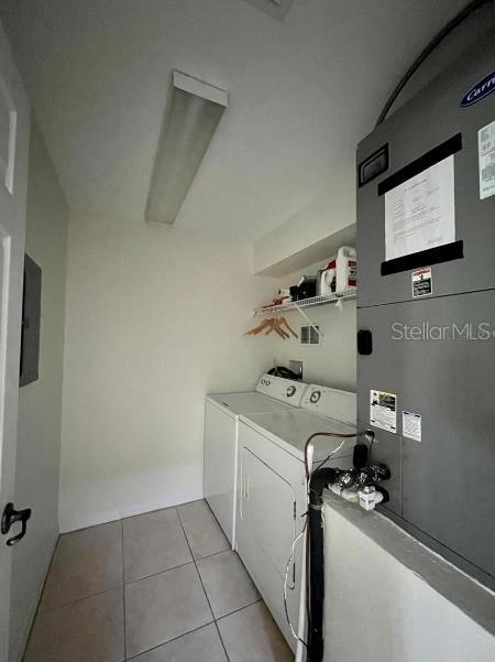 Building Photo - 2884 Club Cortile Cir