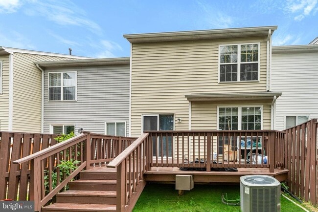 Building Photo - 3336 Fordington Pl