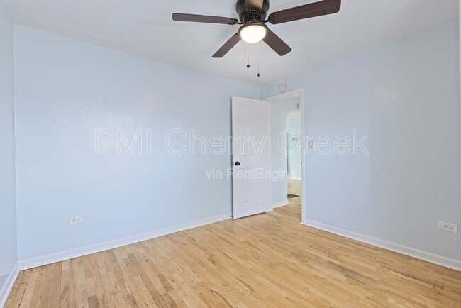 Building Photo - 156 S Newton St