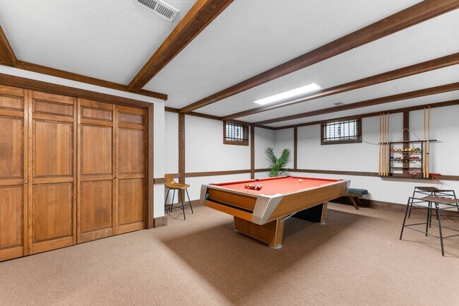 Building Photo - Fully Furnished Luxury Estate in Boise's Lower Highlands