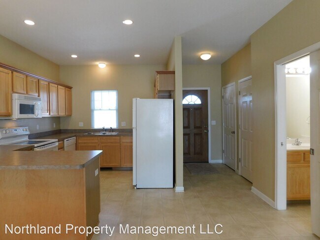 Building Photo - 2 br, 2.5 bath House - 1505 Kent #2