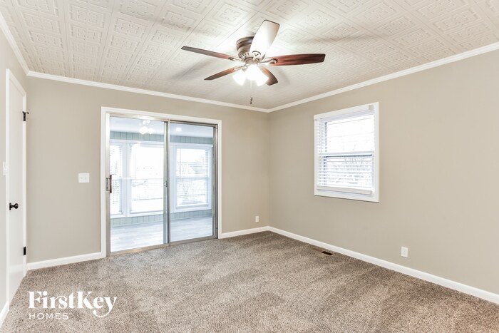 Building Photo - 441 Northern Rd