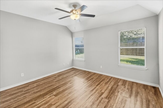 Building Photo - 13319 Ambrosa Dr