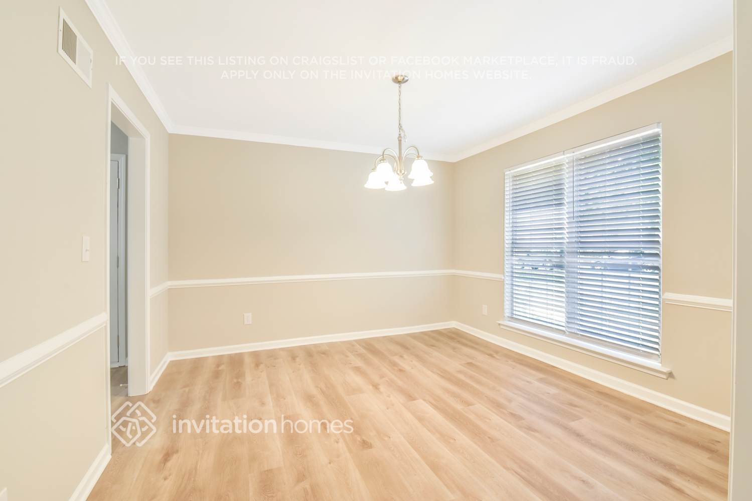 Building Photo - 8718 Holly Creek Ct