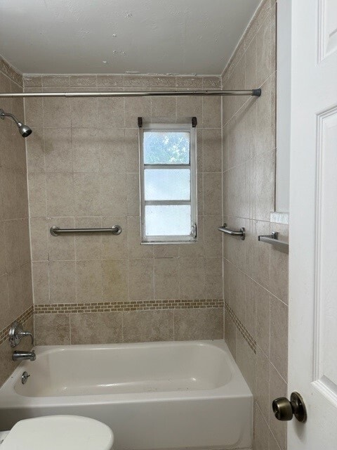Building Photo - 1401 SW 42nd Ave