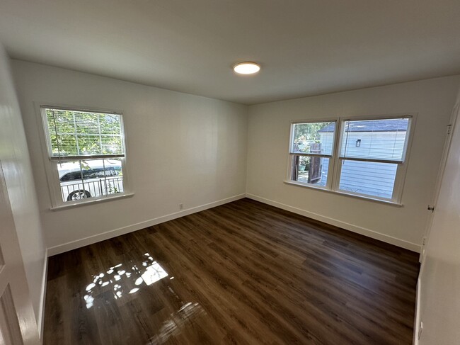 Bedroom 2 - 701 Wildrose Ave