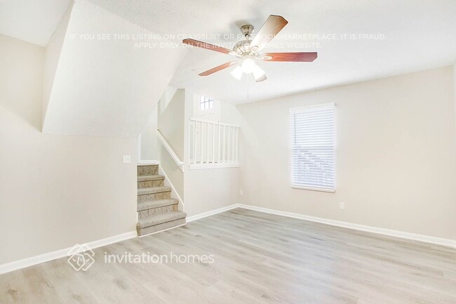 Building Photo - 1599 Clifton Downs Dr SE