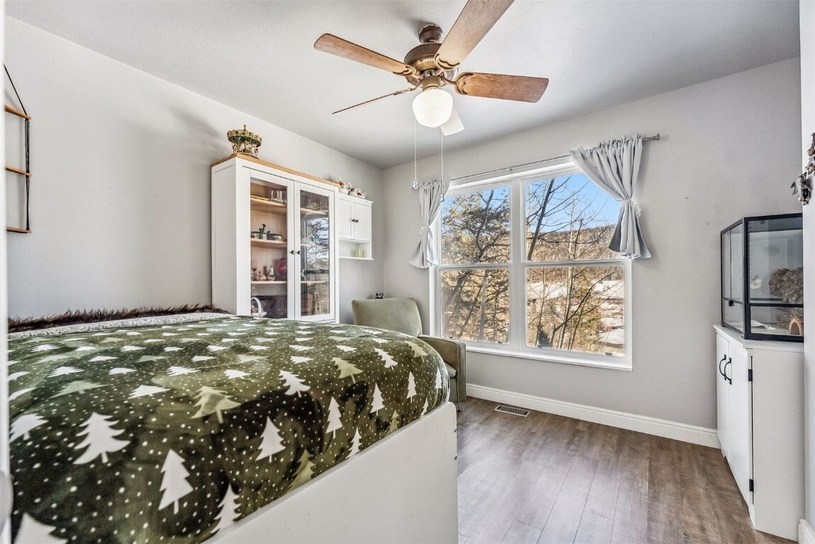 *Furniture in this room is NOT available. Sorry! - 323 N Oak St