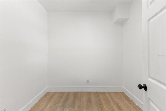 Building Photo - 4504 S 26th Ave