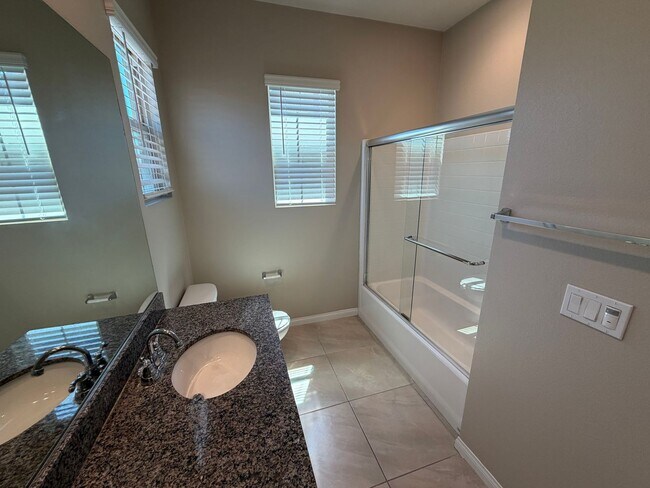 Building Photo - 952 Sea Glass Wy