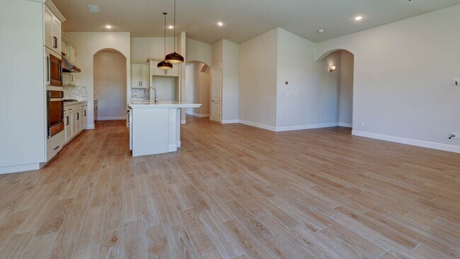 Building Photo - Brand new Home in Riverstone