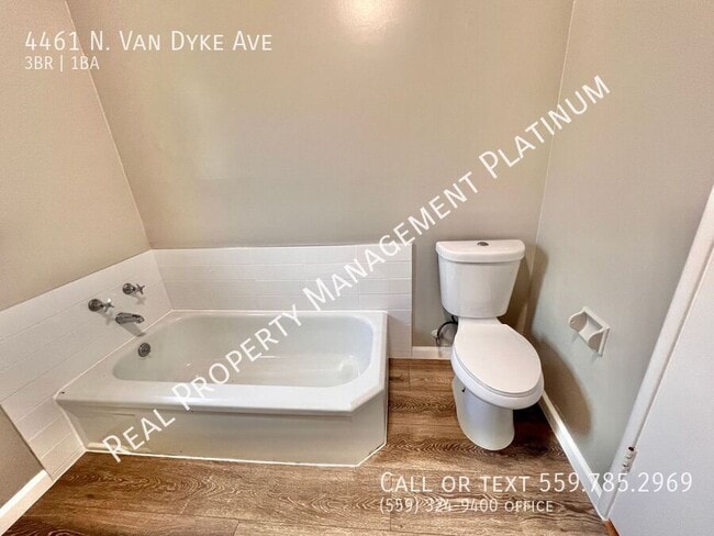 Building Photo - 4461 N Van Dyke Ave