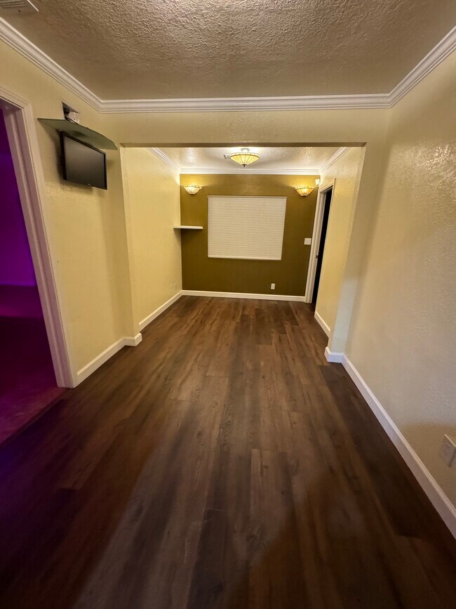 Building Photo - 3311 Garvin Ave