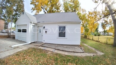 Building Photo - 1339 K Ave NE