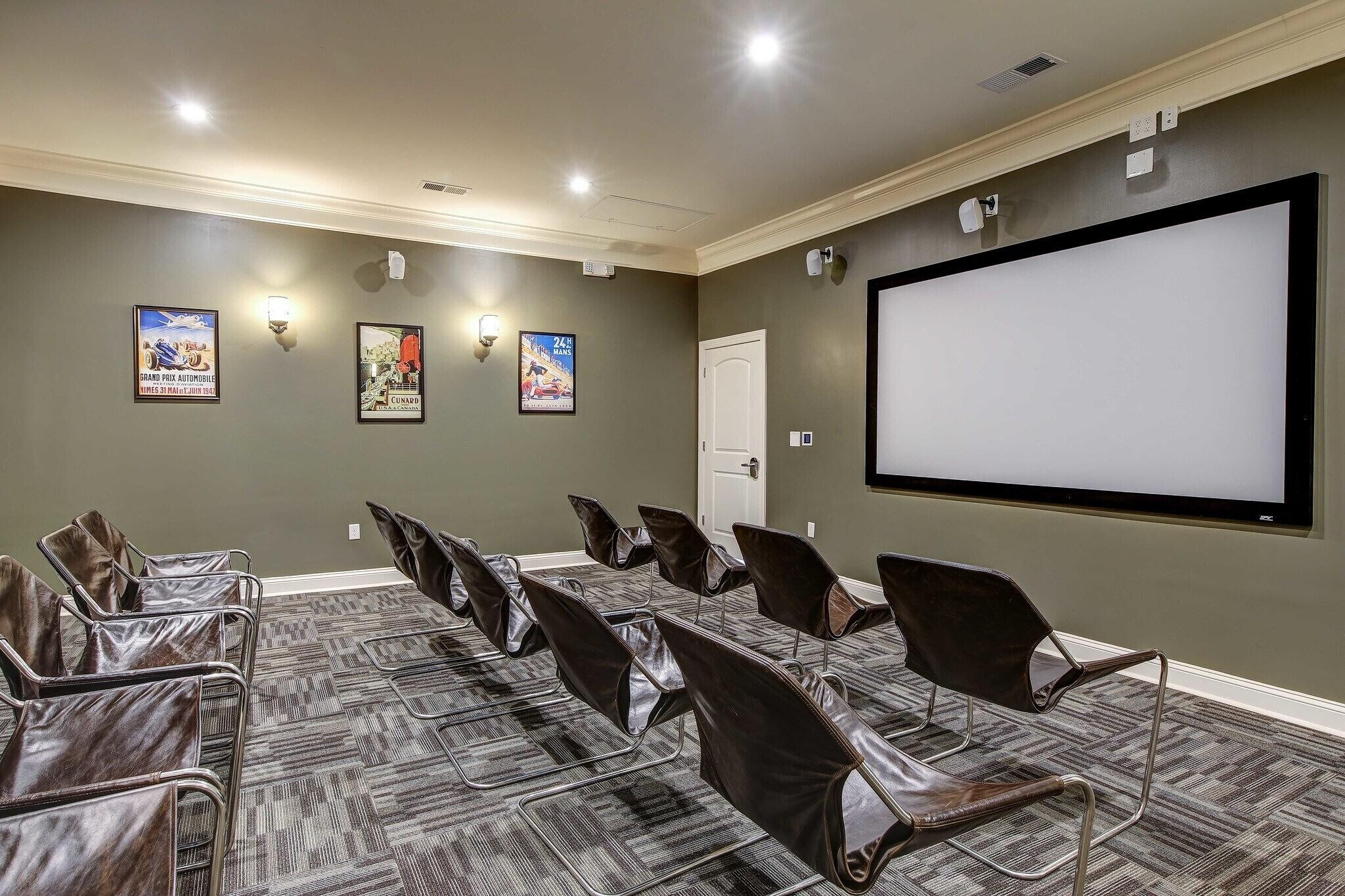 Building Photo - 3000 Daventry Cir