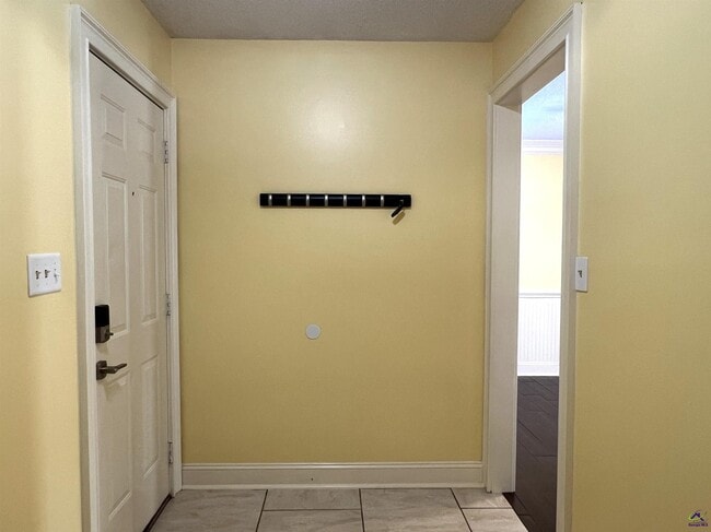 Building Photo - 108 Turtle Dove Ct