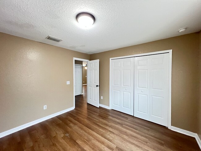 Building Photo - 3 BD/2BA Home in Beautiful Ocala!!!