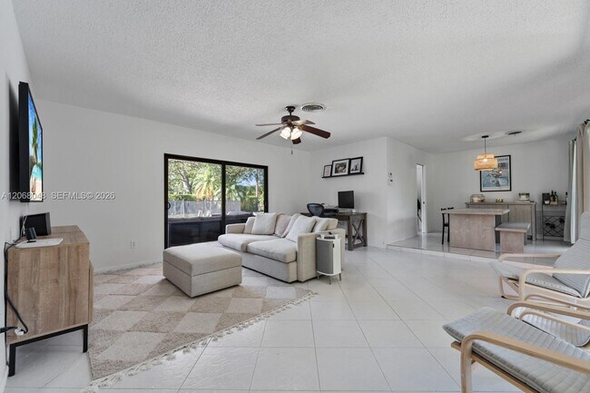 Building Photo - 8620 SW 159th St