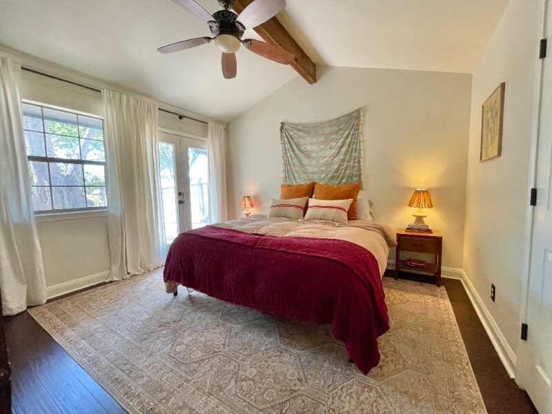 Building Photo - 7018 Crosswood Dr