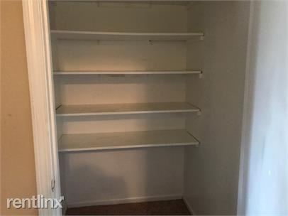 Building Photo - 5590 Lapeer Rd