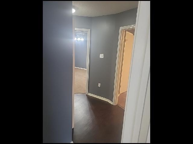 Building Photo - 1702 Calgary Trail