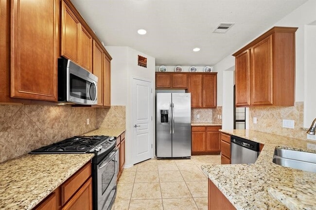 Building Photo - 25411 Melody Canyon Ct