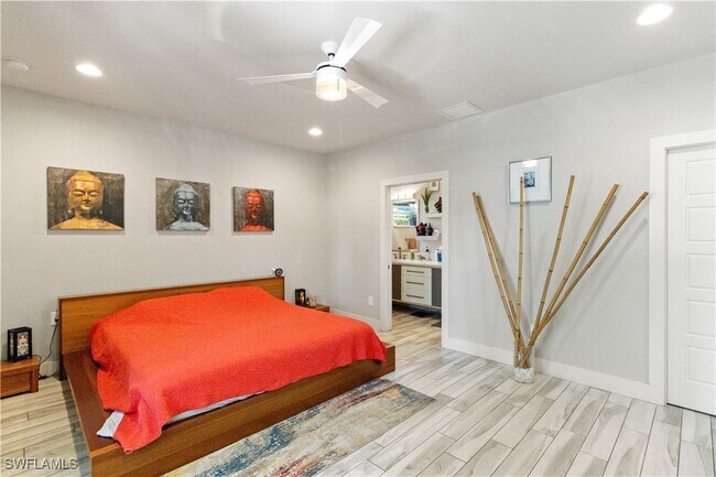 Building Photo - 10990 Goodwin St