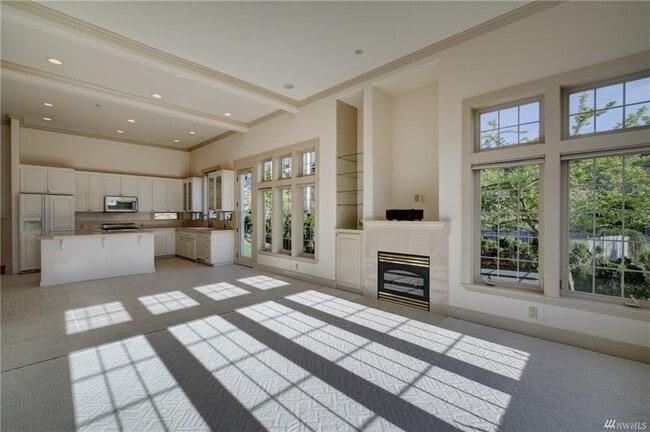 Building Photo - 8479 NE Woodland Cove Dr