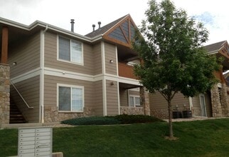 Building Photo - 2 Bed/2 Bath Condo in desirable Water Valley