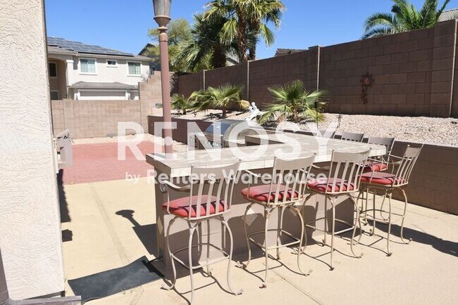Building Photo - 4 BD + Office, 2.5 BA. 3-Car Garage w/ Pool in Litchfield Park!