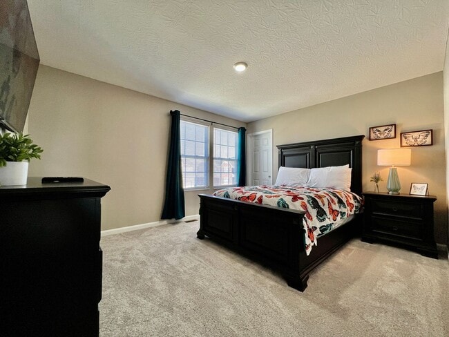 Building Photo - Brand new Executive home in Liberty Twp, Ohio