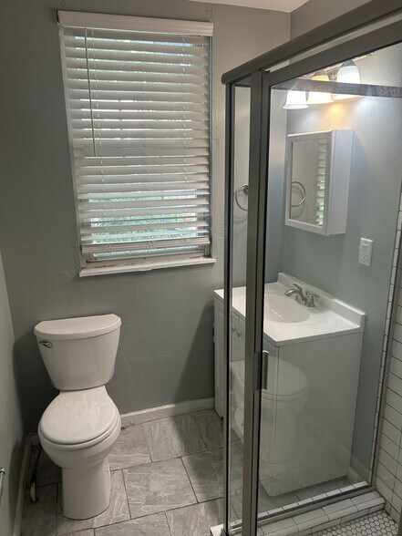 Bathroom - 4130 colerain ave