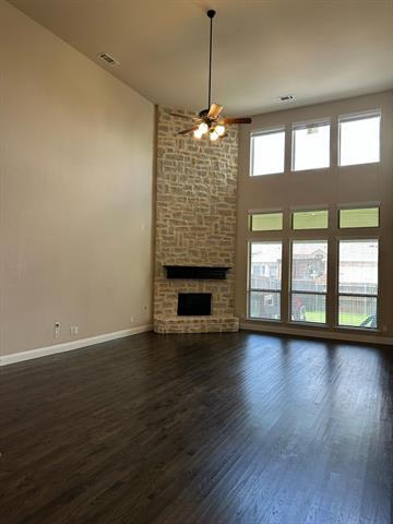 Building Photo - 12334 Maplecrest Dr
