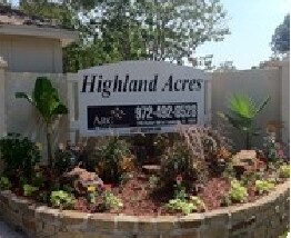 Primary Photo - Highland Acres